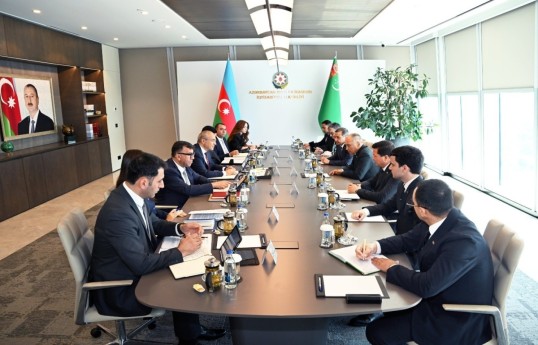 Azerbaijan, Turkmenistan discuss prospects for expanding economic partnership