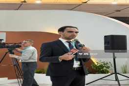 Presentation ceremony of explanatory dictionary for cities held at WUF13