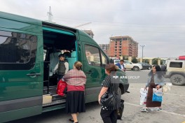 Azerbaijan relocates another group of former IDPs to Shukurbeyli village, families receive house keys - PHOTO  - UPDATED - 1 
