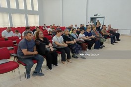 Azerbaijan relocates another group of former IDPs to Shukurbeyli village, families receive house keys - PHOTO  - UPDATED - 1 