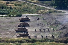 Distinguished Visitors Day held at “EFES-2026” exercise - PHOTO 