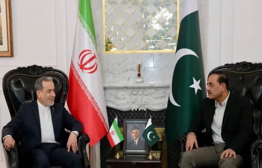 Iranian Foreign Minister Abbas Araghchi, Pakistani Army Commander Field Marshal Asim Munir