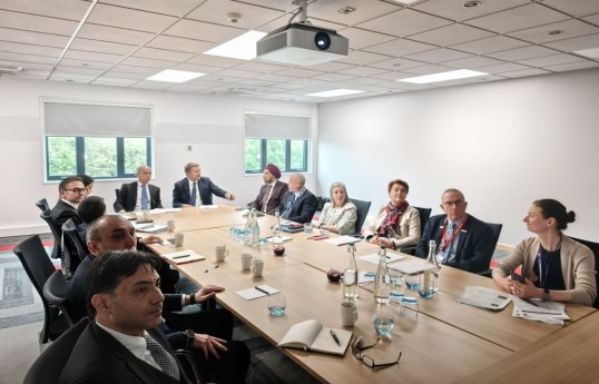 Azerbaijan's Education Minister visits UK's University of Warwick