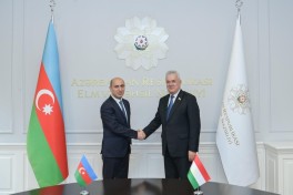 Azerbaijan's Education Minister meets with his Tajik counterpart