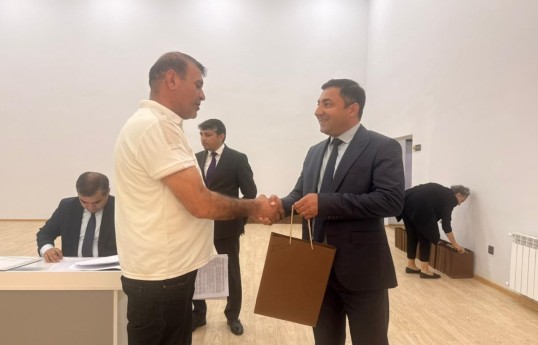 Azerbaijan relocates former IDPs to Shukurbeyli village in Jabrayil district, families receive house keys - UPDATED - 1  - PHOTO 