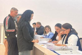 Azerbaijan relocates former IDPs to Shukurbeyli village in Jabrayil district, families receive house keys - UPDATED - 1  - PHOTO 