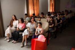 Leyla Aliyeva and Arzu Aliyeva visit orphanage in Lankaran