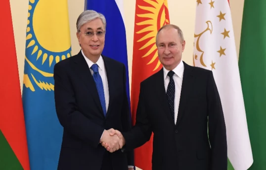 Kazakh President Kassym-Jomart Tokayev and Vladimir Putin, Russian President