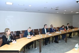 Azerbaijan and Portugal discuss energy security in New York - PHOTO 