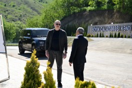 President Ilham Aliyev inspected progress of developments in Boyuk Galaderesi village of Shusha and met with residents - PHOTO  - UPDATED 