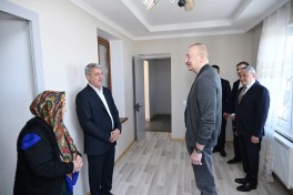 President Ilham Aliyev inspected progress of developments in Boyuk Galaderesi village of Shusha and met with residents - PHOTO  - UPDATED 