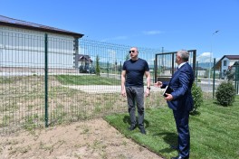 President Ilham Aliyev inspected private houses designated for servicemen in Khojaly