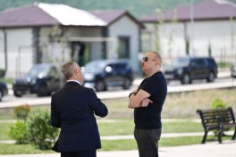 President Ilham Aliyev inspected private houses designated for servicemen in Khojaly
