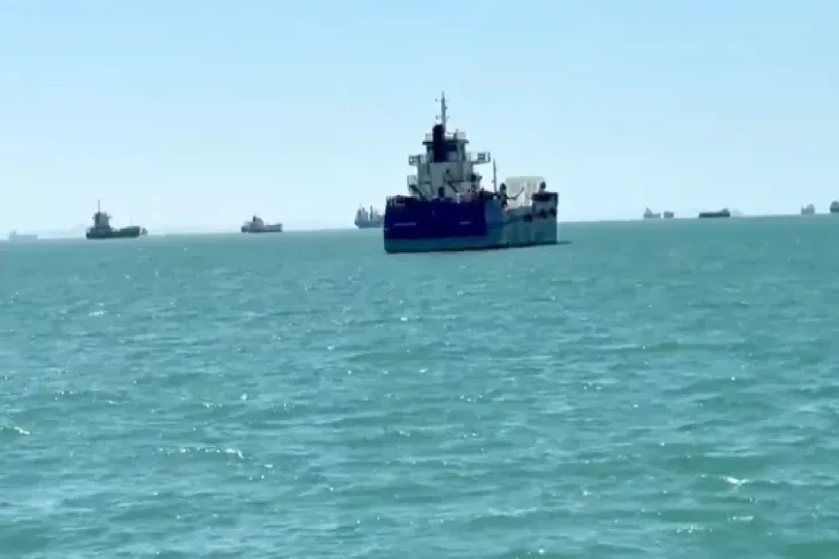 IRGC: 24 ships passed through the Strait of Hormuz over the past 24 hours
