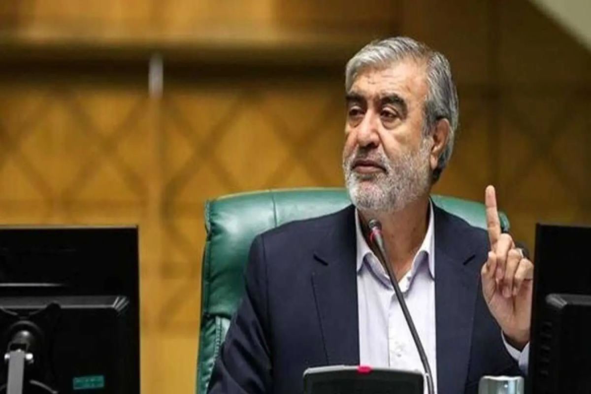 Iran does not intend to transfer its uranium abroad, top official says