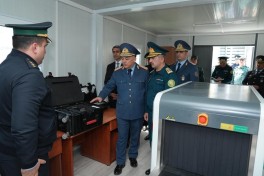 Border and customs control arrangements inspected on Azerbaijan-Georgia passenger trains