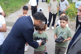 Azerbaijan’s Embassy in Damascus distributes sacrificial meat to 1,000 families