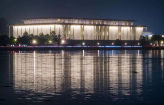 US judge orders Trump's name be removed from Kennedy Center