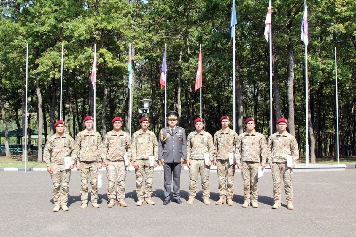 Azerbaijani servicemen participate in mountaineering training in Georgia-<span class="red_color">PHOTO