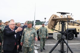 Türkiye’s military leadership inspects weapons and equipment at exercise in Shusha-PHOTO 