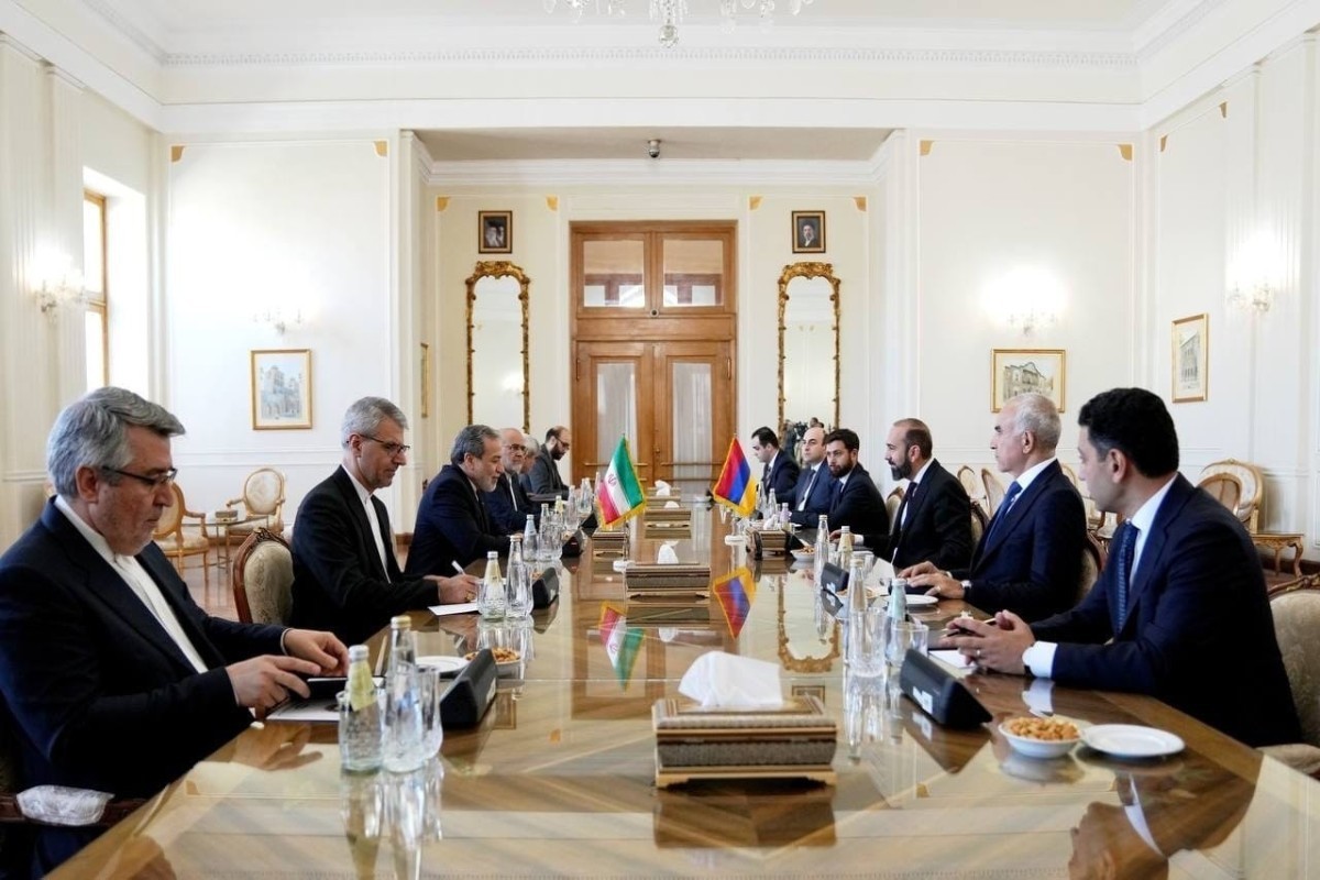 Araghchi, Mirzoyan discuss deepening Iran-Armenia relations - <span class="red_color">UPDATED
