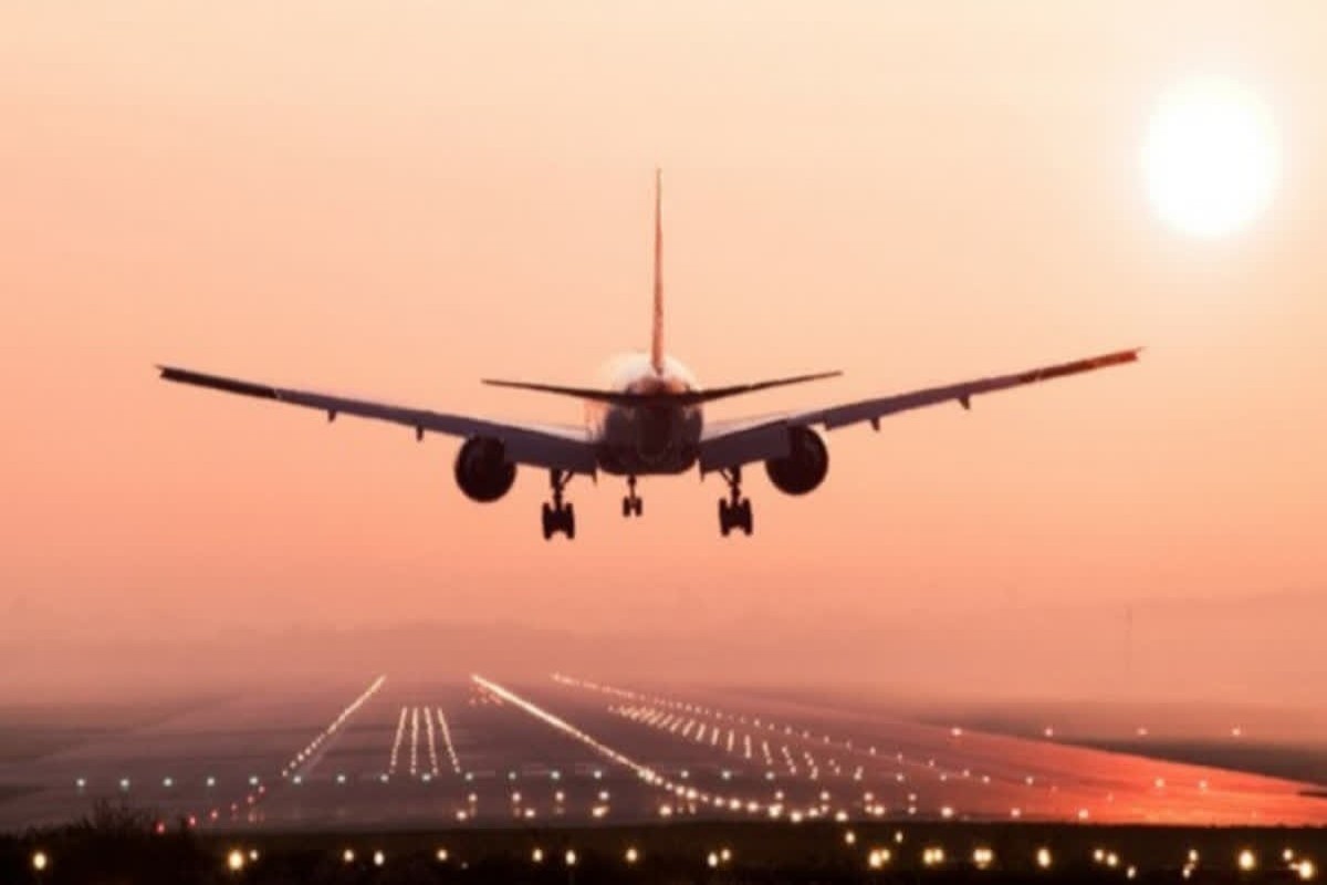 Military aircraft with 32 people on board crashes in southern Nigeria