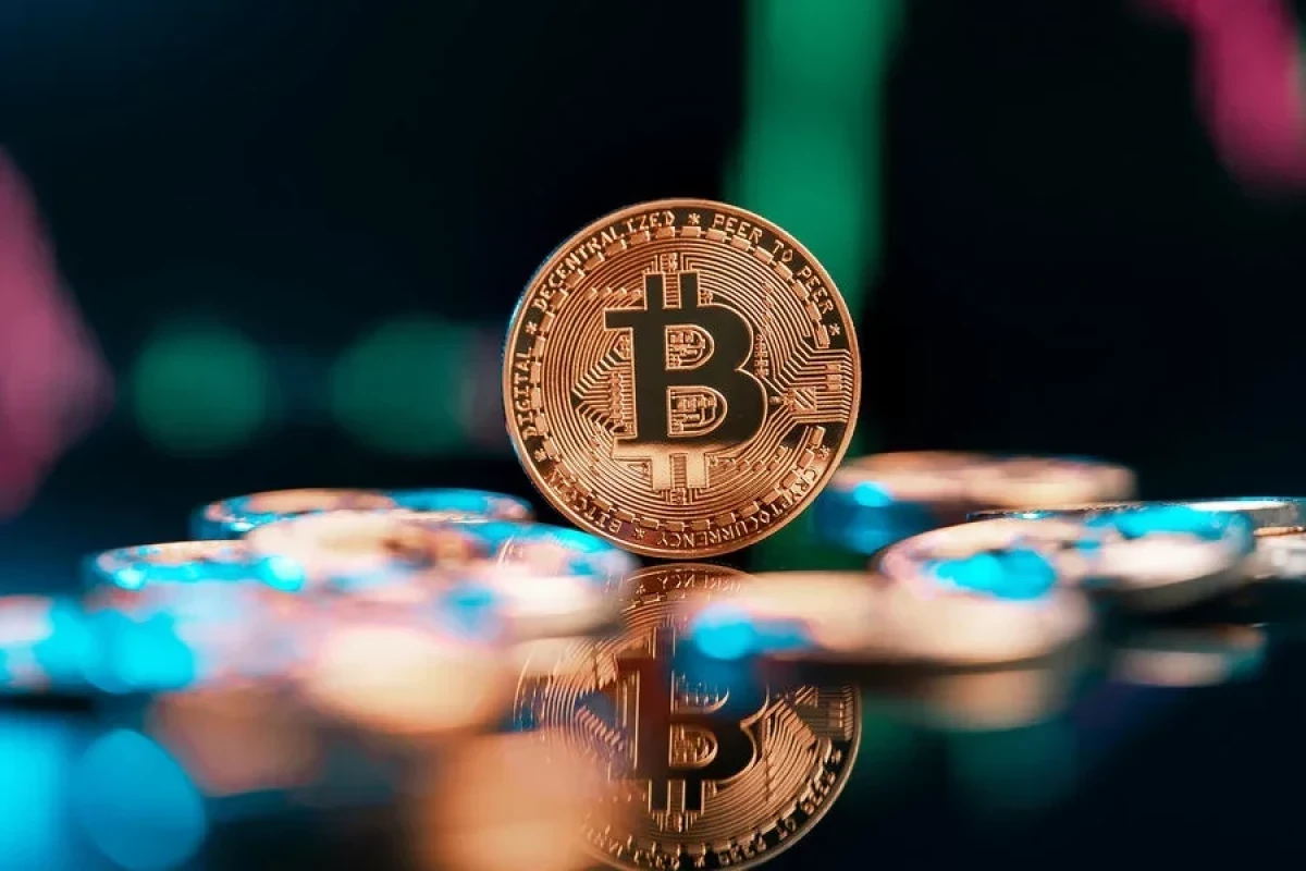 Bitcoin falls below $86,000