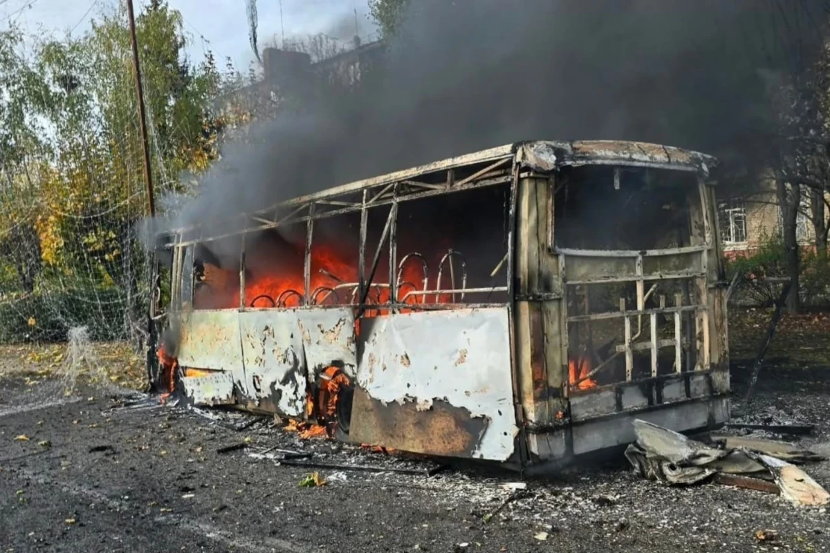 Russian strike on two buses in Ukraine kills 30, injures 18