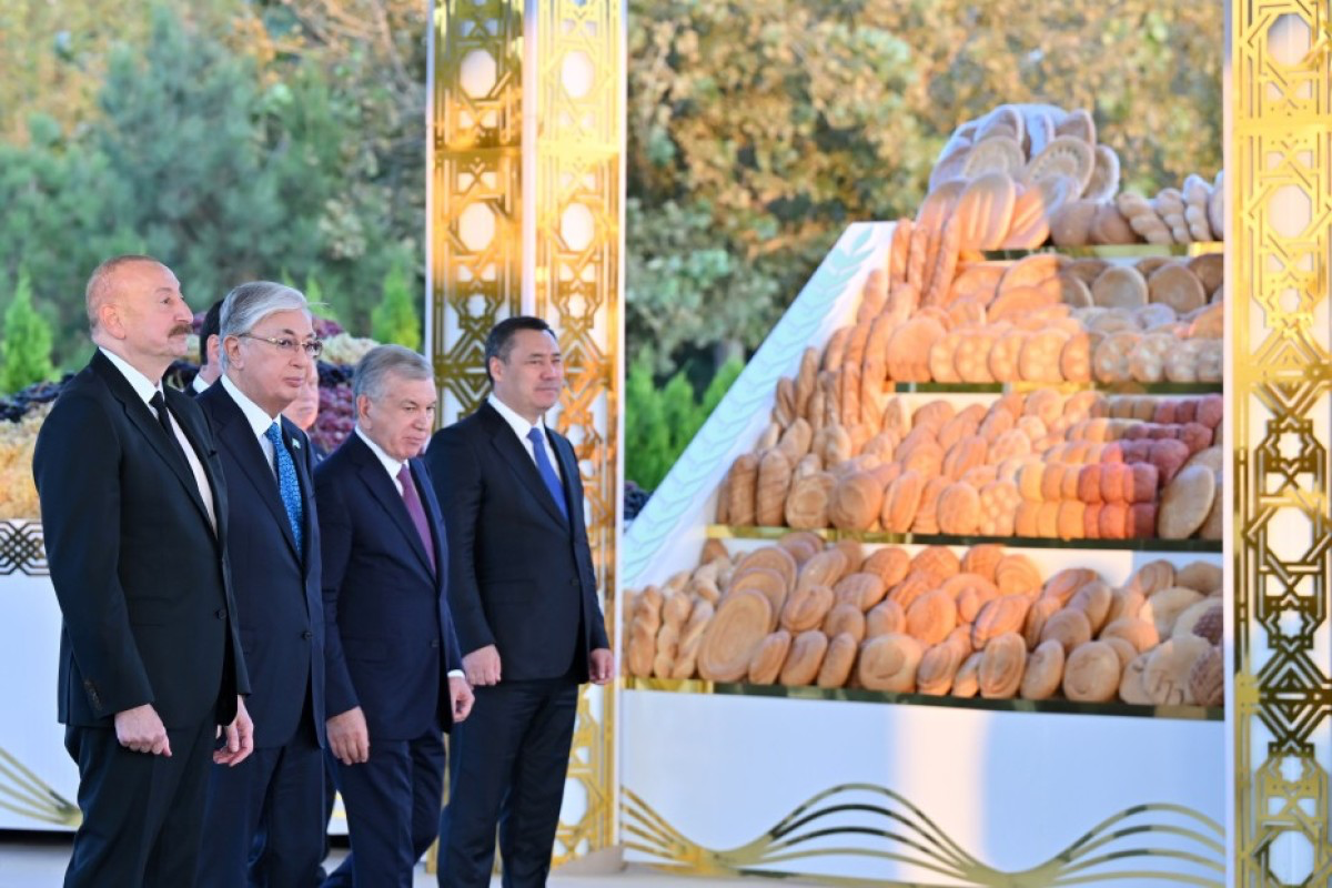 President Ilham Aliyev visited CIS National Culinary Festival and attended official reception