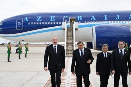 President Ilham Aliyev arrived in Turkmenistan on working visit - PHOTO 