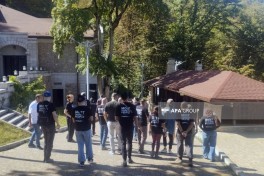 International travelers begin visit to Shusha - PHOTO 