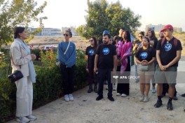 International travelers visit Aghdam -PHOTO 