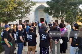 International travelers visit Aghdam -PHOTO 