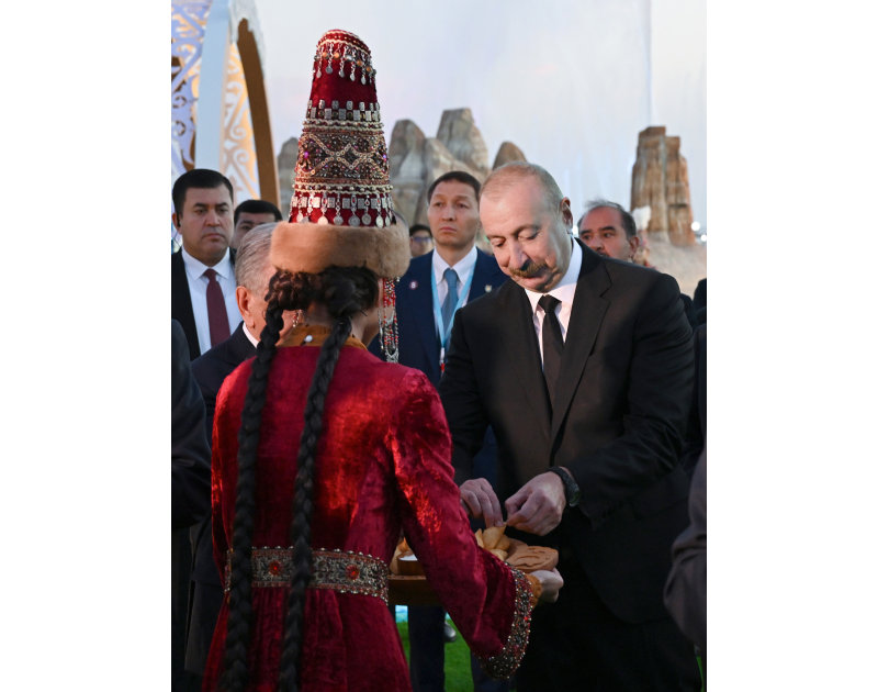 President Ilham Aliyev visited CIS National Culinary Festival and attended official reception