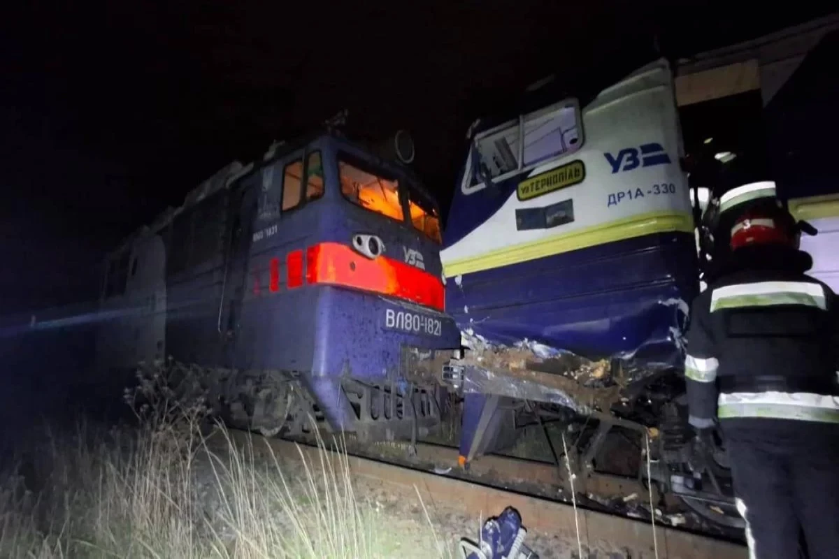 Two passenger trains collided in Ukraine’s Lviv