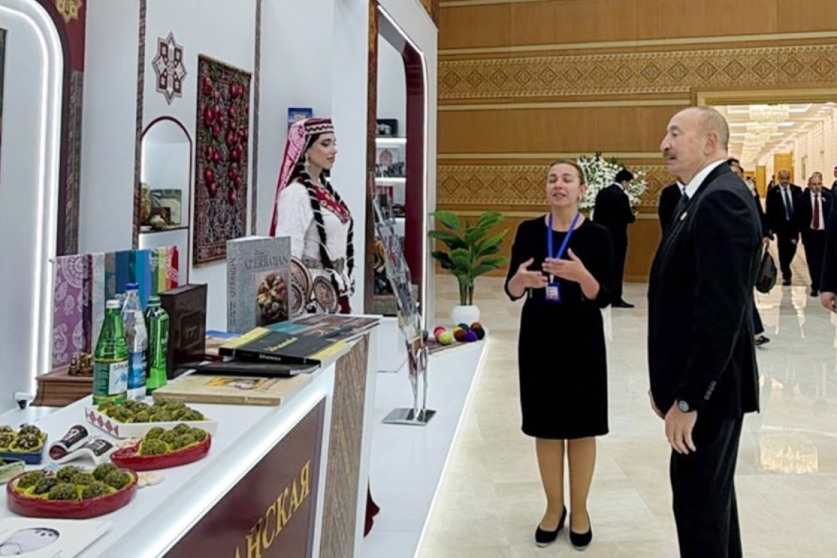 President Ilham Aliyev views national stands of CIS participating countries in Turkmenbashi