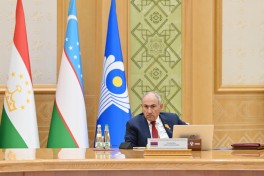 President Ilham Aliyev attended limited-format meeting of CIS Council of Heads of State - UPDATED-2  - PHOTO 