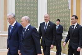 Expanded meeting of Caspian Environmental Summit held in Turkmenbashi, President Ilham Aliyev addresses event - UPDATED 