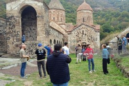 International travelers visit Khudavang monastery complex - PHOTO 