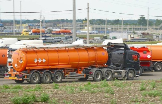 Russian government partially lifts diesel export ban following Putin-Trump agreements