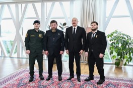 President Ilham Aliyev and Head of Chechen Republic of Russia have lunch together