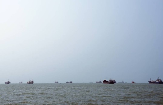 Iran hits supertanker in Strait of Hormuz — IRGC
