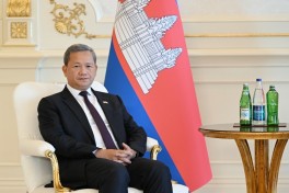 President of Azerbaijan Ilham Aliyev held limited-format meeting with Prime Minister of Cambodia