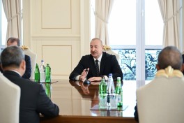 President Ilham Aliyev held expanded meeting with Prime Minister of Cambodia