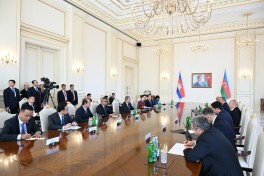 President Ilham Aliyev held expanded meeting with Prime Minister of Cambodia