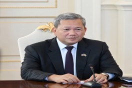 President Ilham Aliyev held expanded meeting with Prime Minister of Cambodia