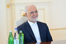 President Ilham Aliyev received Iranian Interior Minister