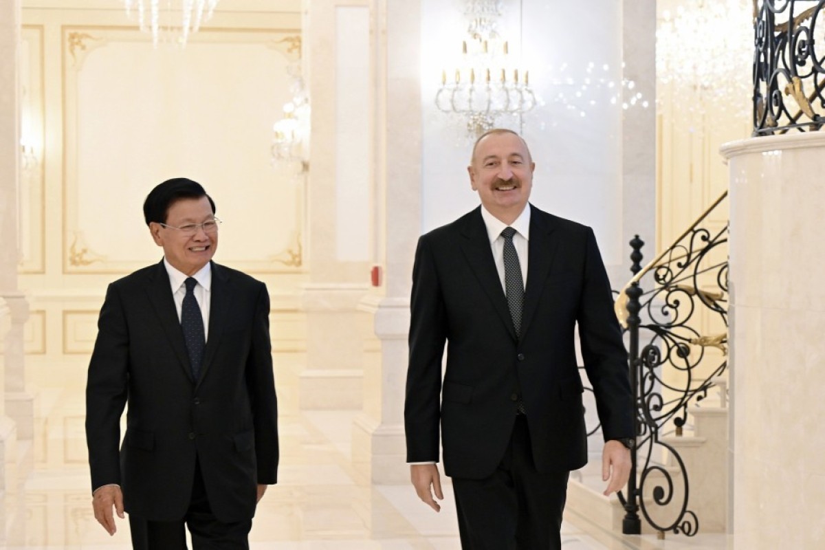 Official luncheon hosted on behalf of President Ilham Aliyev in honor of President of Laos