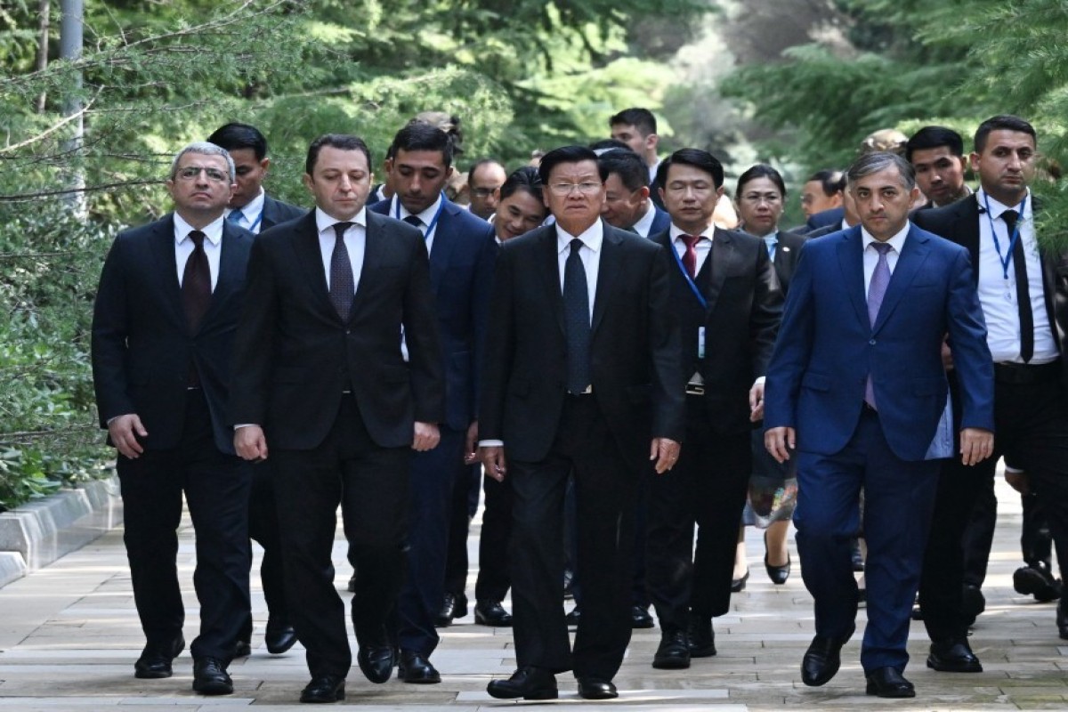 President of Laos visits Alley of Honor