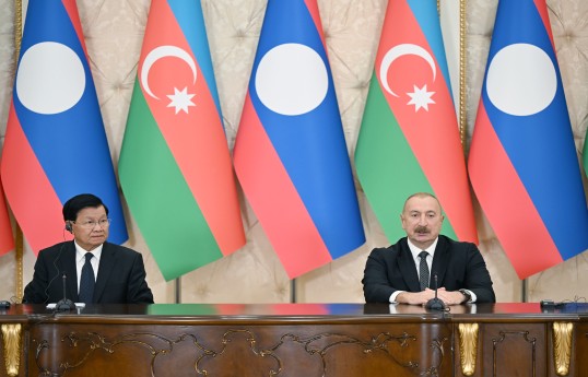 President of the Lao People’s Democratic Republic Thongloun Sisoulith and Ilham Aliyev, President of the Republic of Azerbaijan